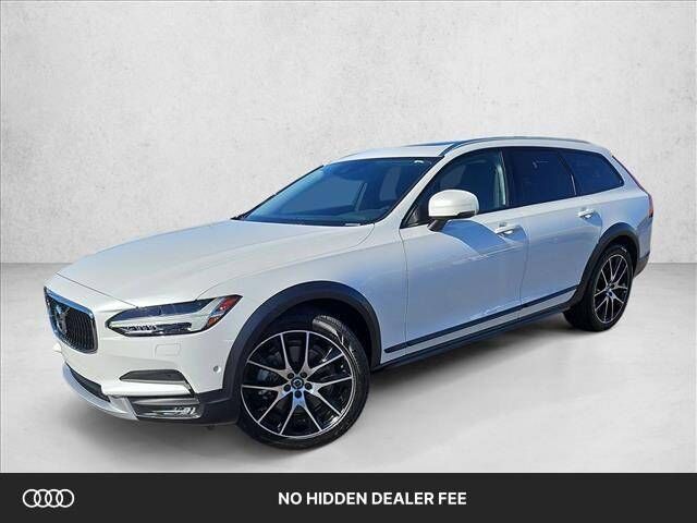 2017 VOLVO V90CC