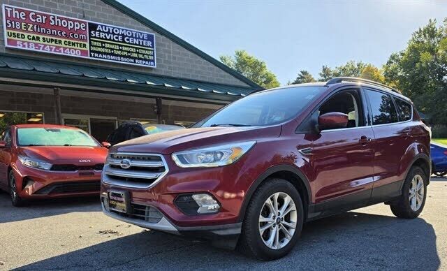 2017 FORD Escape