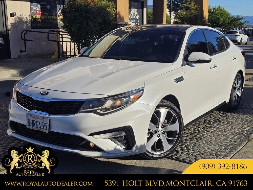 2019 KIA Optima