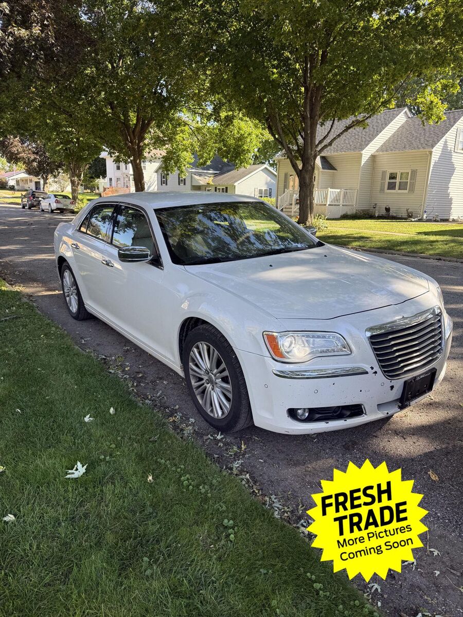2013 CHRYSLER 300
