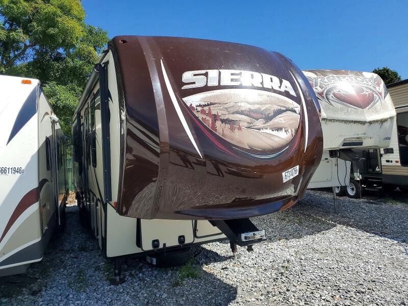 2016 FOREST RIVER Sierra Towables