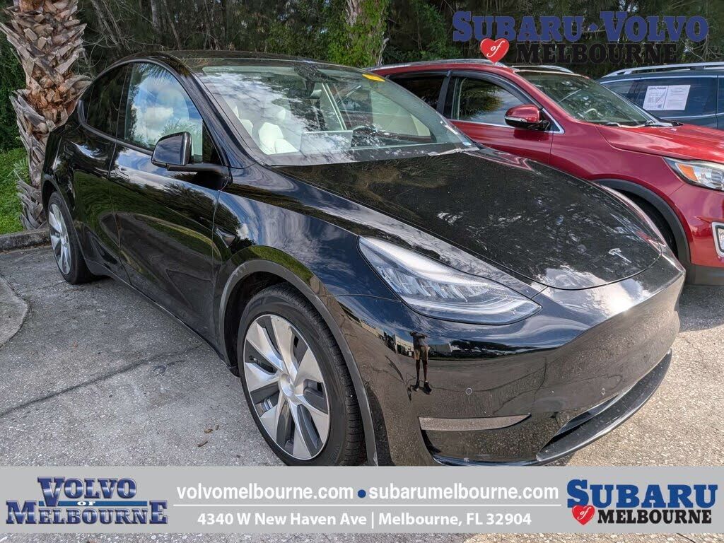 2021 TESLA Model Y