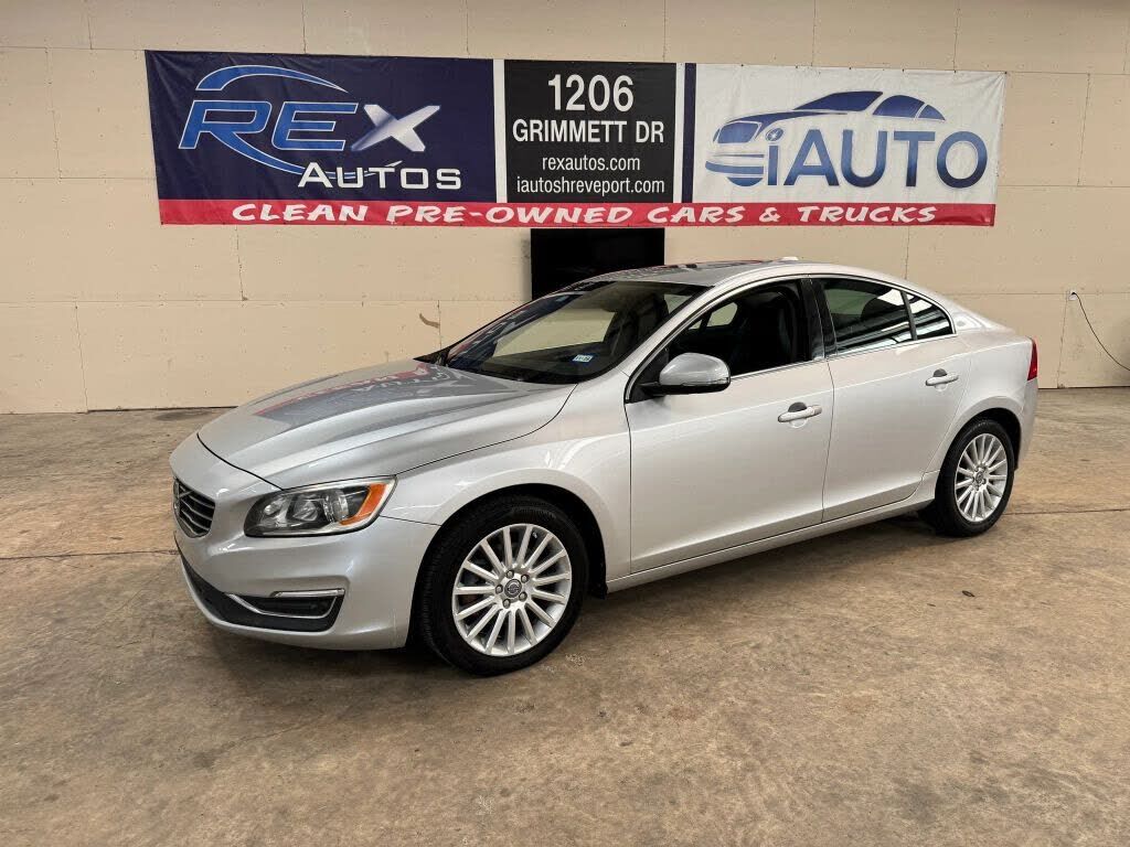 2016 VOLVO S60