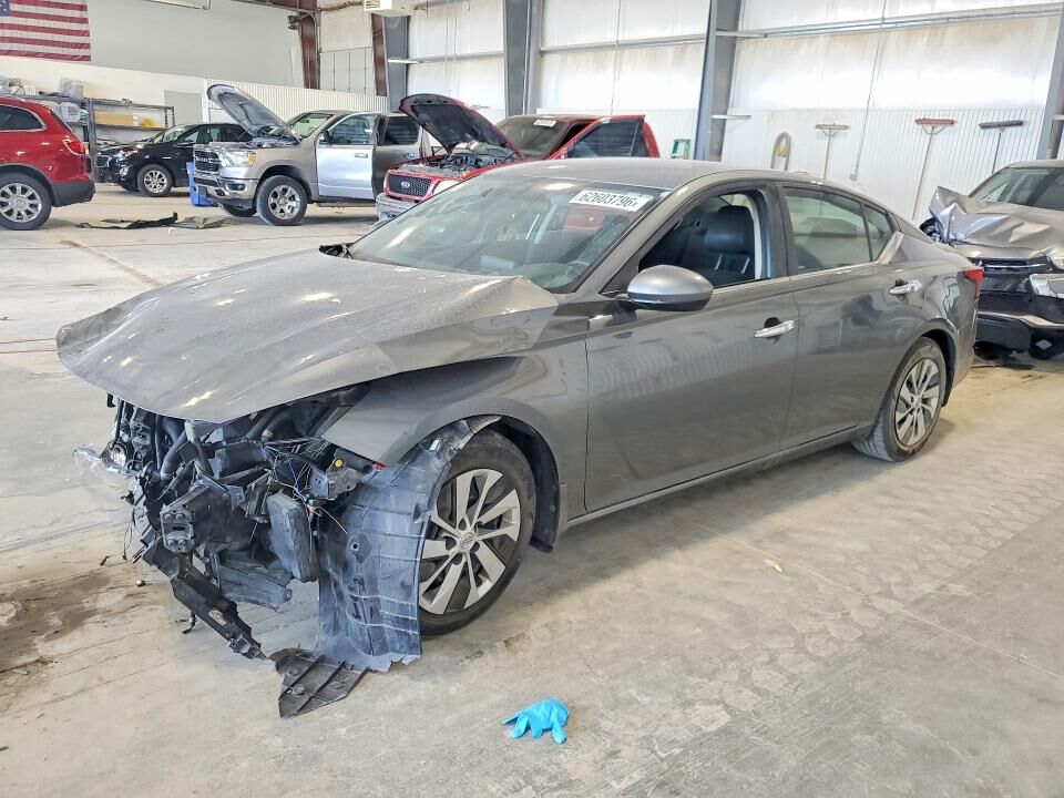 2019 NISSAN Altima