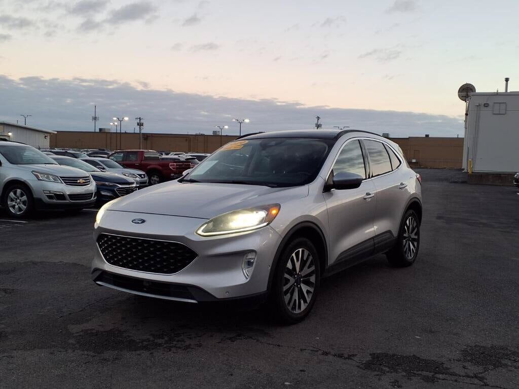 2020 FORD Escape