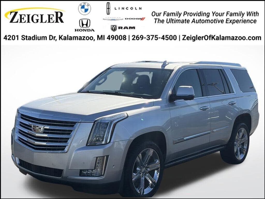 2020 CADILLAC Escalade