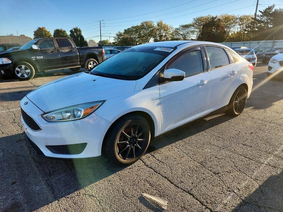 2017 FORD Focus