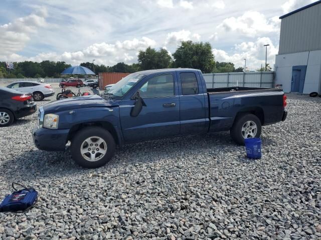 2007 DODGE Dakota
