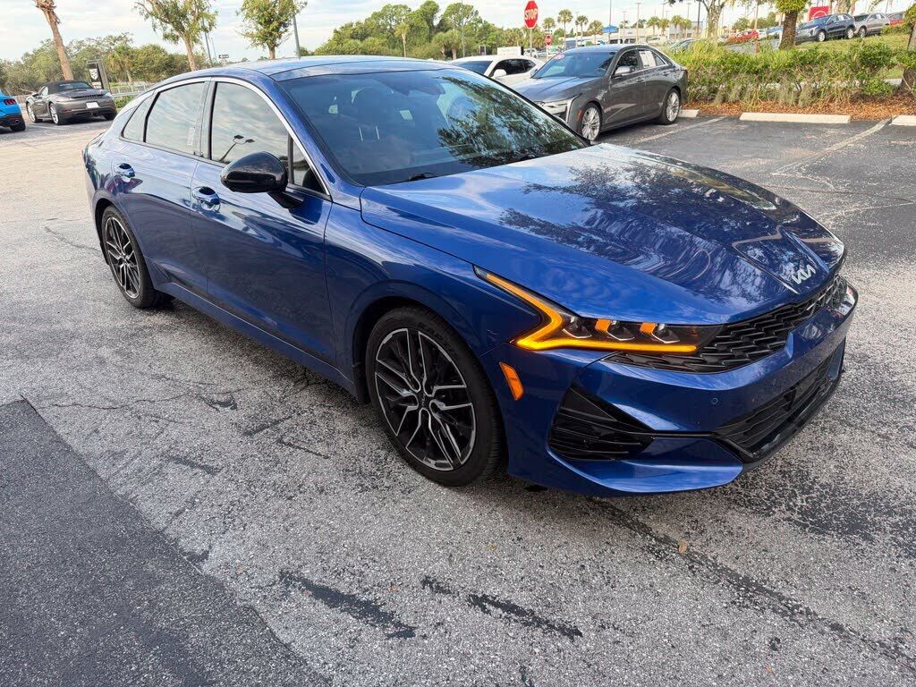2022 KIA K5
