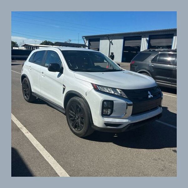 2025 MITSUBISHI Outlander Sport