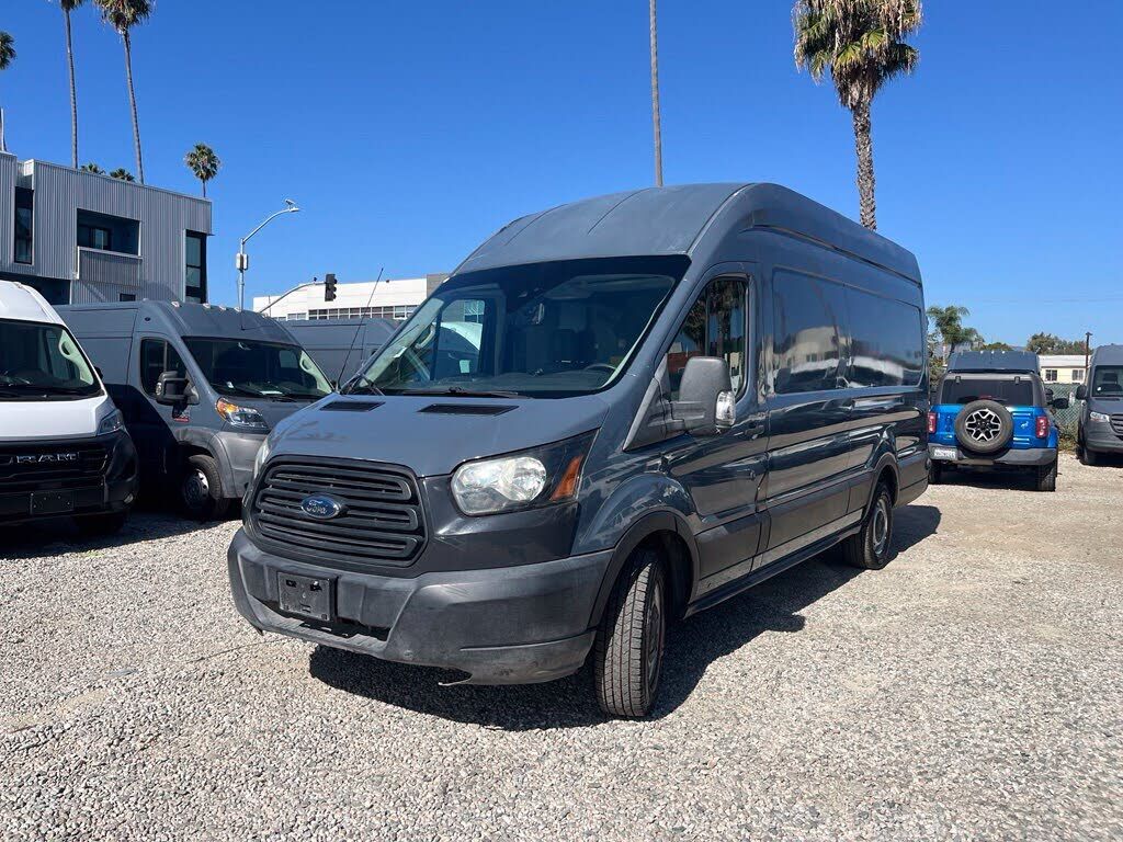 2019 FORD Transit