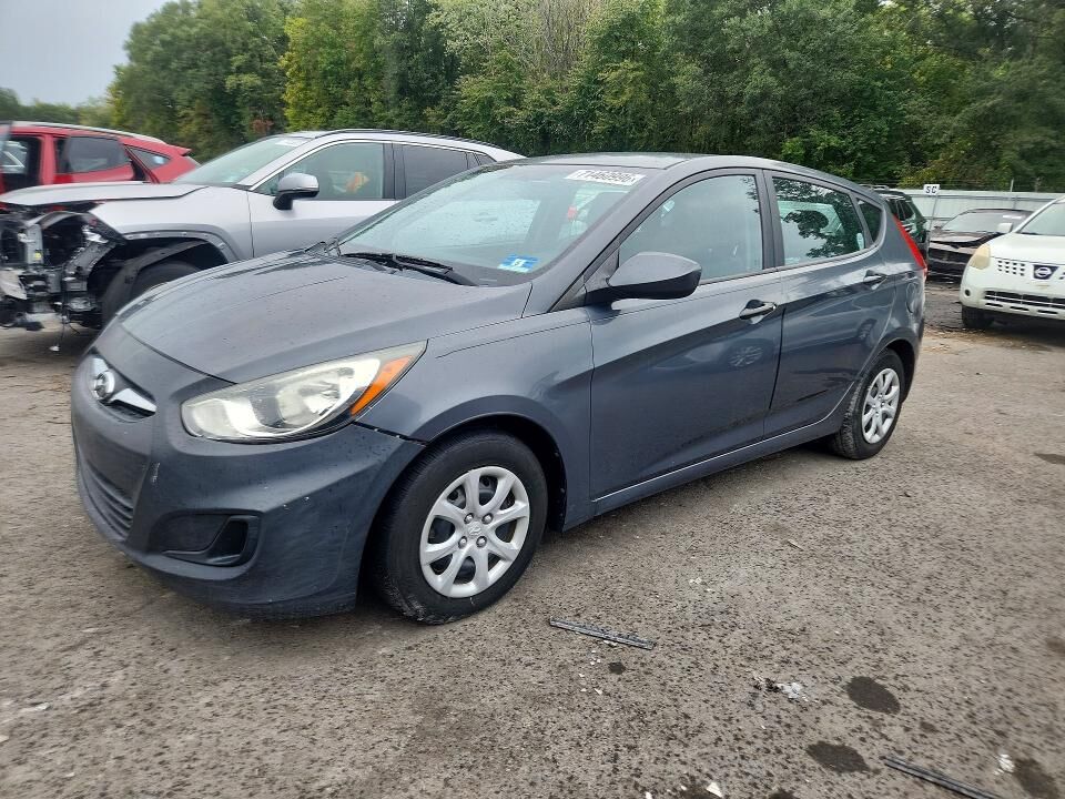 2012 HYUNDAI Accent