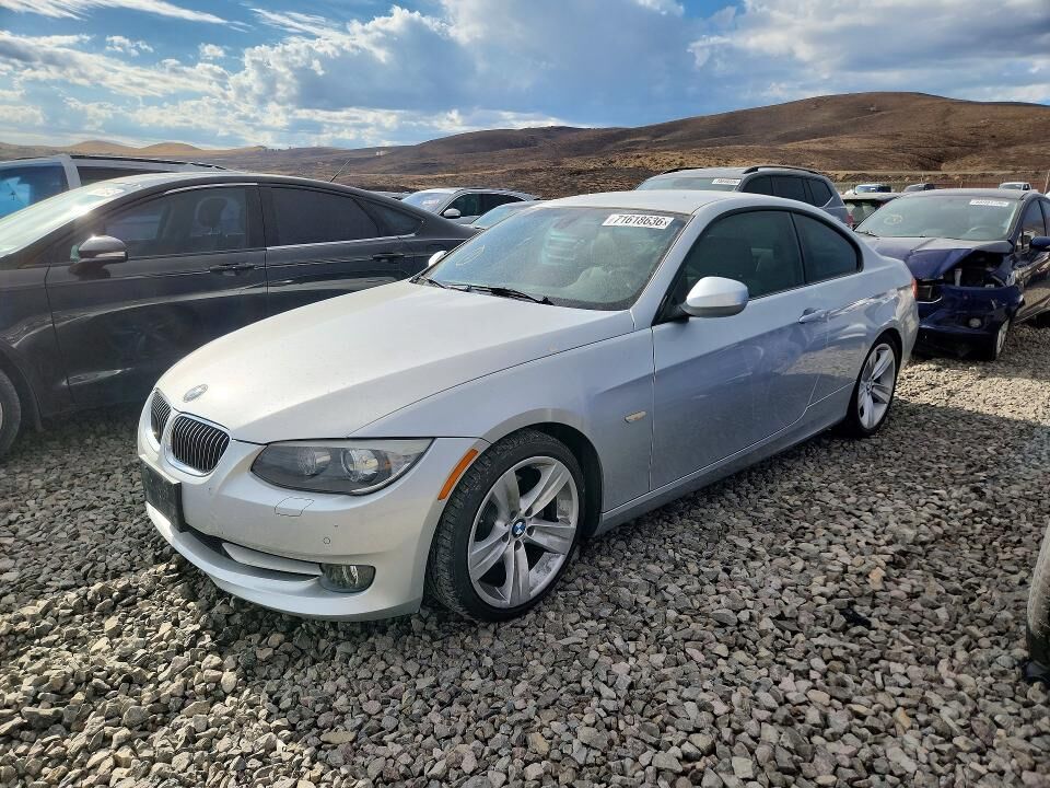 2011 BMW 3 Series