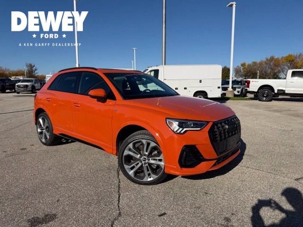 2022 AUDI Q3
