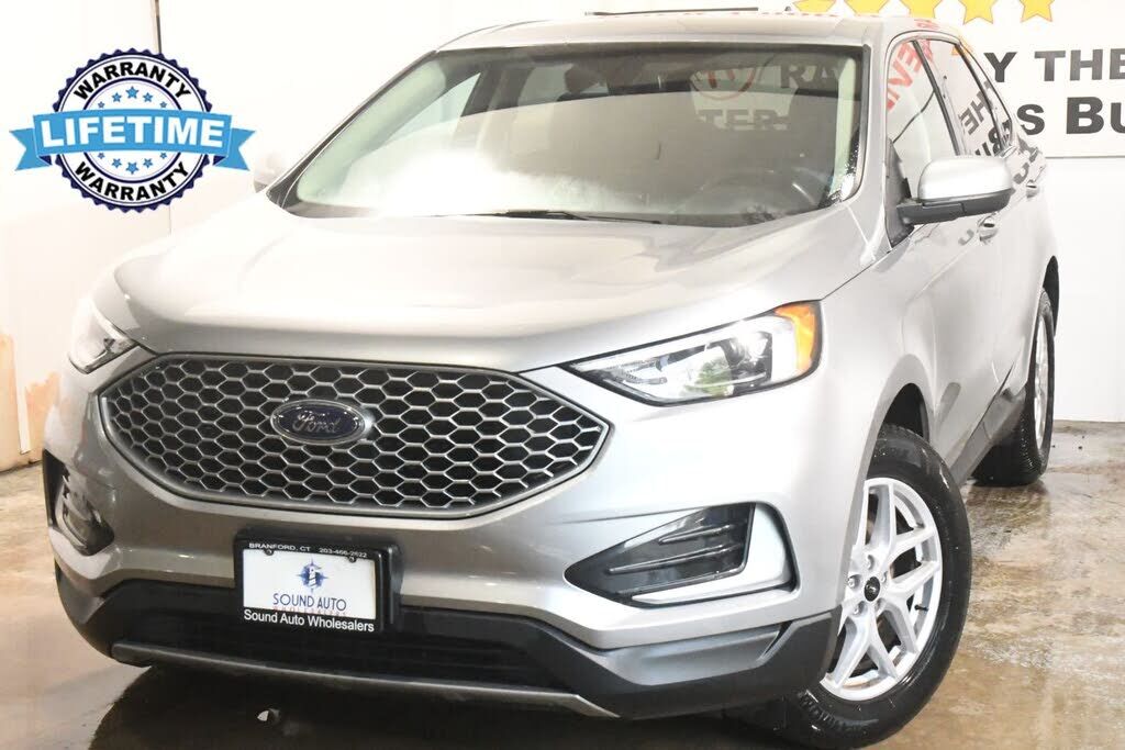 2023 FORD Edge