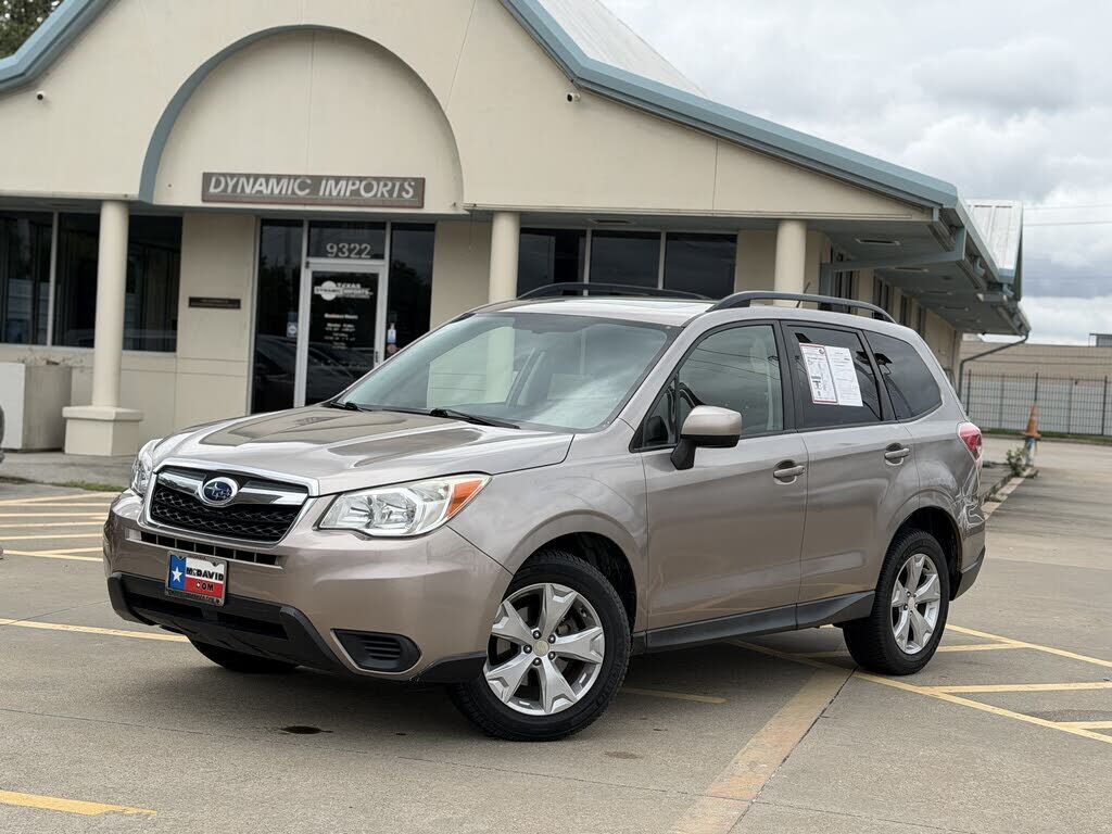 2015 SUBARU Forester