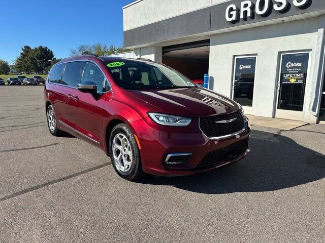 2023 CHRYSLER Pacifica