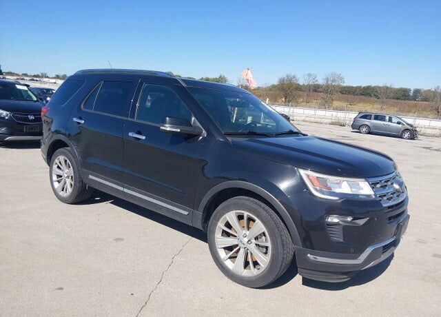 2019 FORD Explorer