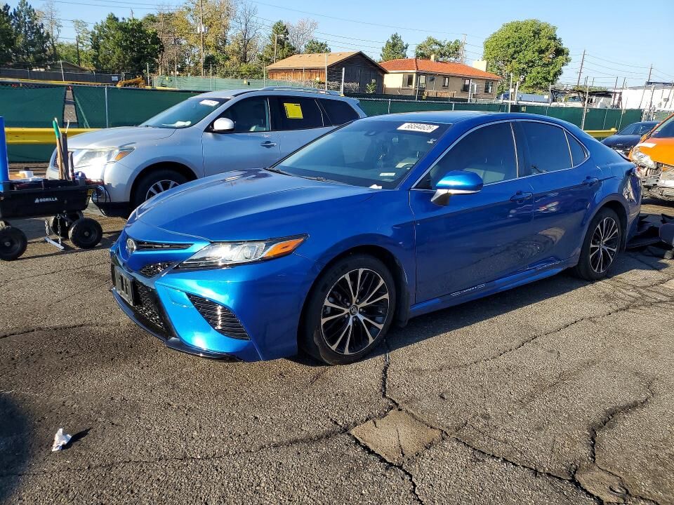 2018 TOYOTA Camry