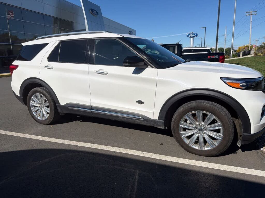 2022 FORD Explorer