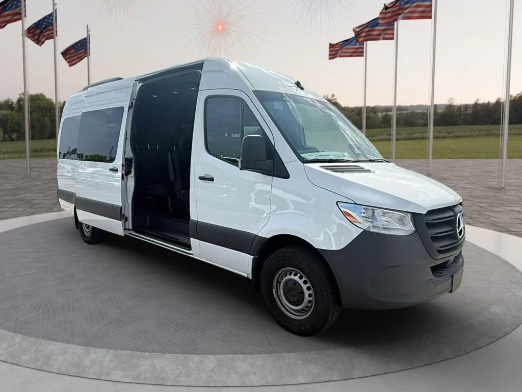 2026 MERCEDES-BENZ Sprinter