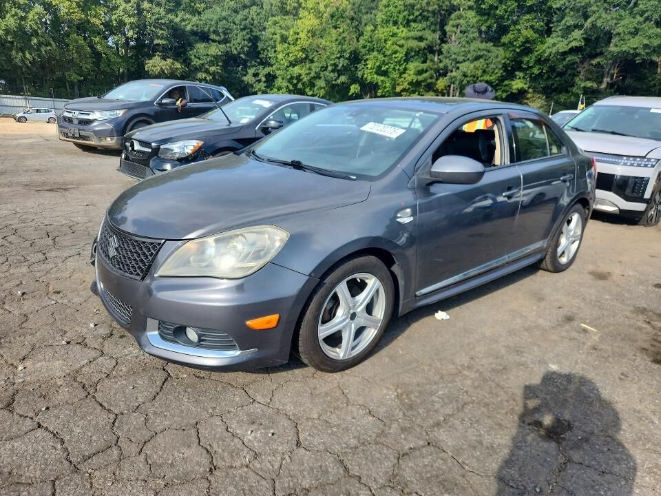 2012 SUZUKI Kizashi