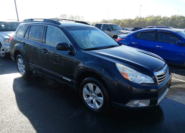 2012 SUBARU Outback