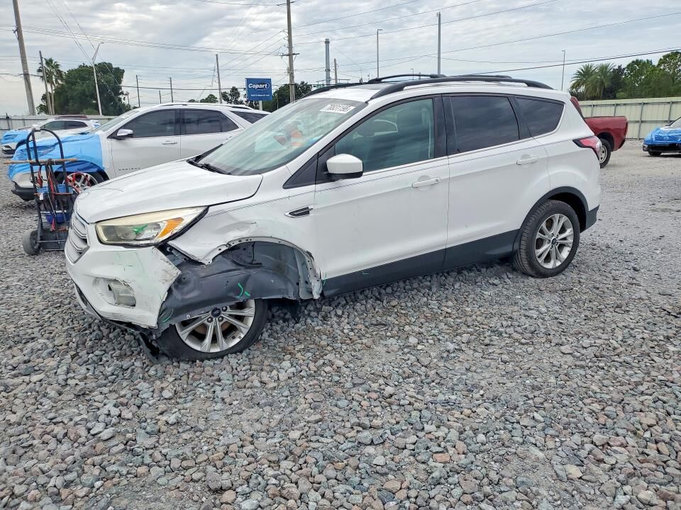 2018 FORD Escape
