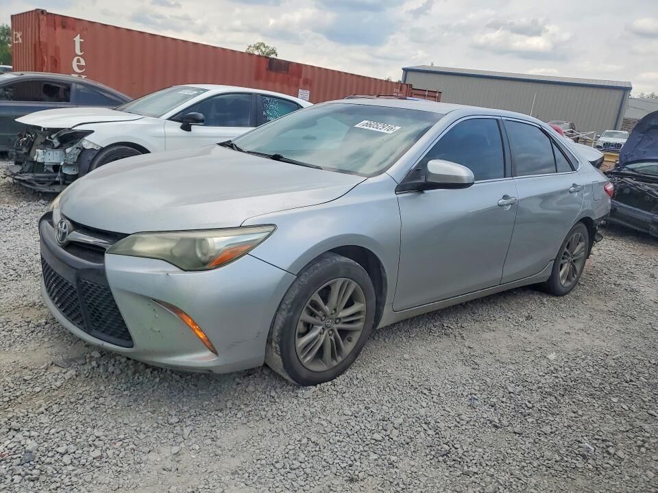 2017 TOYOTA Camry