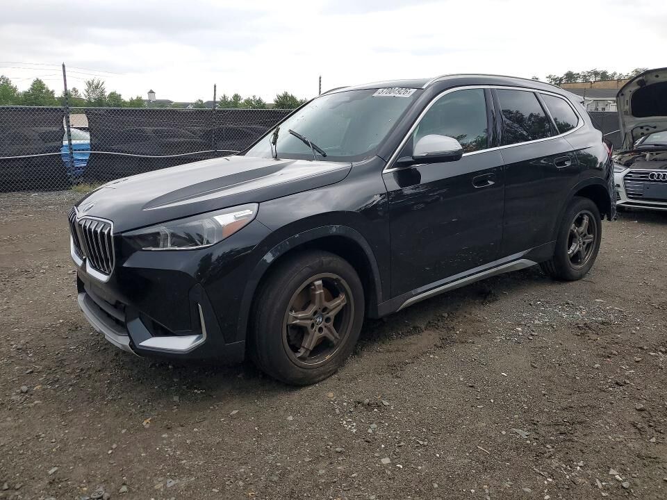 2024 BMW X1