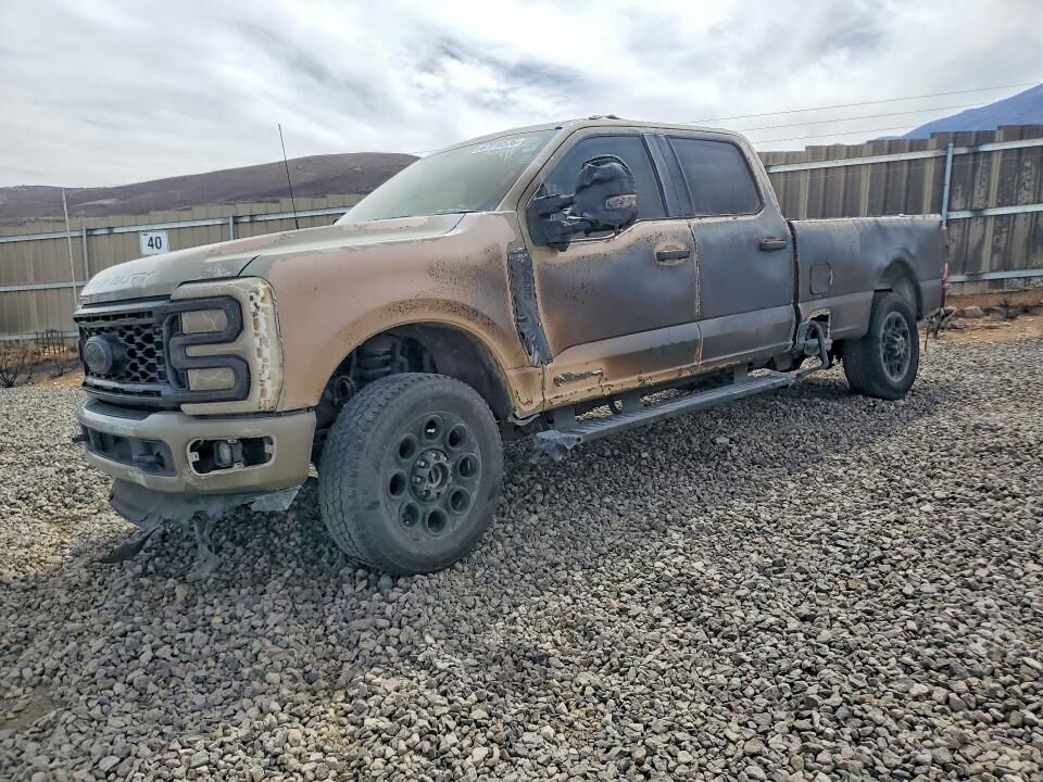 2025 FORD F-350