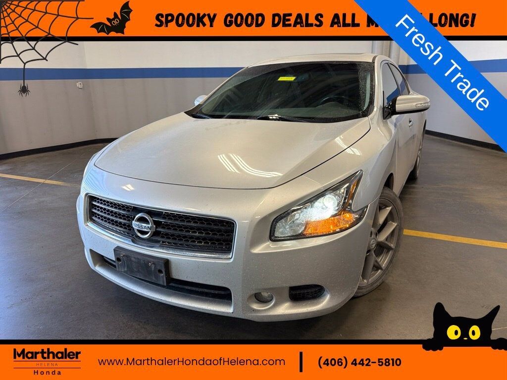 2011 NISSAN Maxima