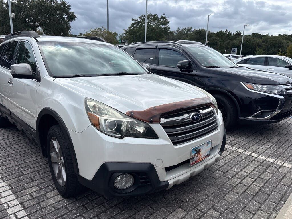 2014 SUBARU Outback