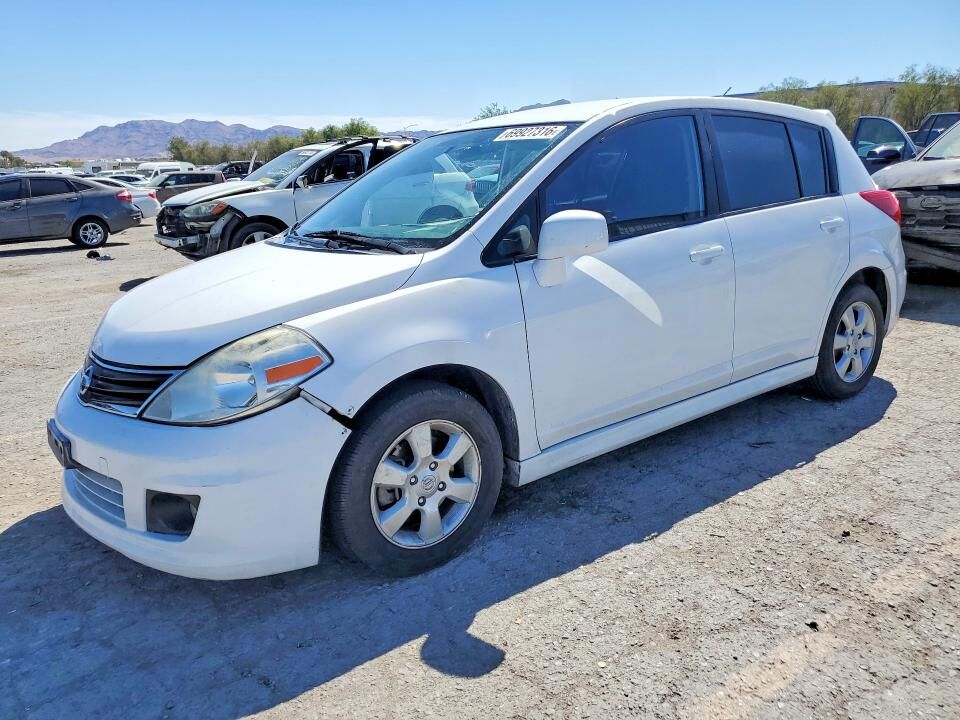 2010 NISSAN Versa