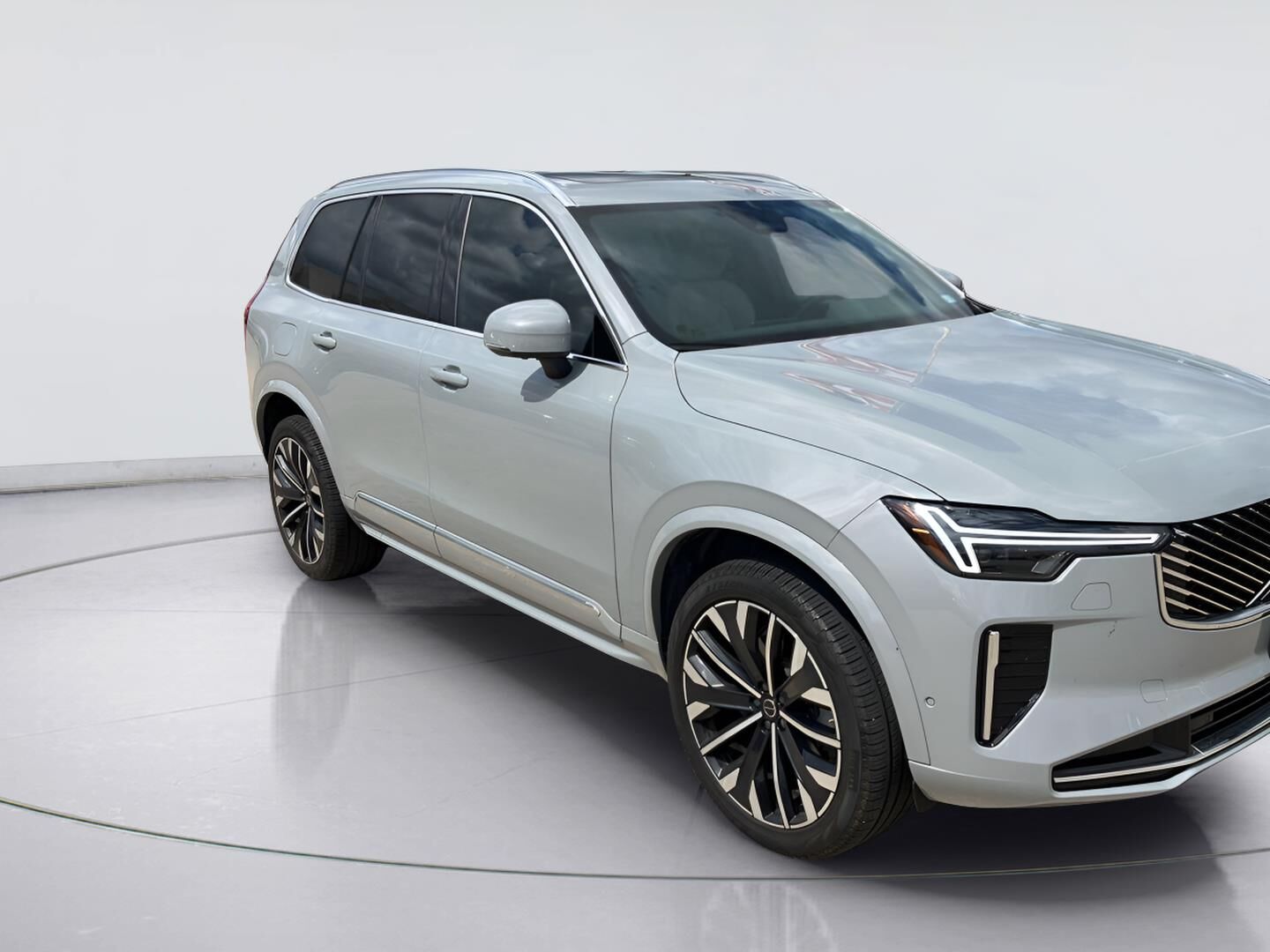 2025 VOLVO XC90