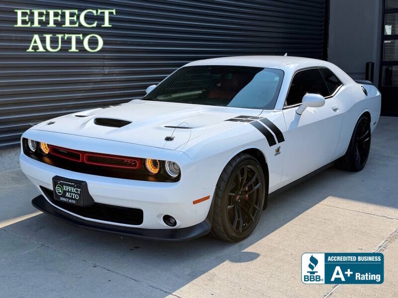 2022 DODGE Challenger