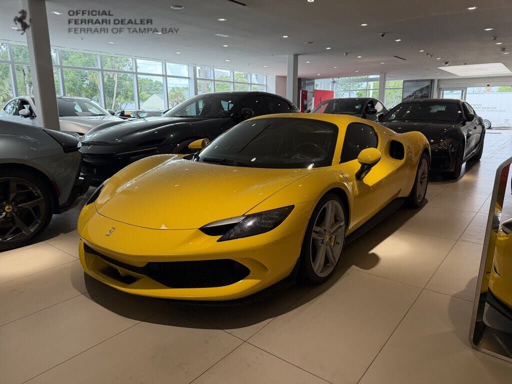 2025 FERRARI 296 GTS