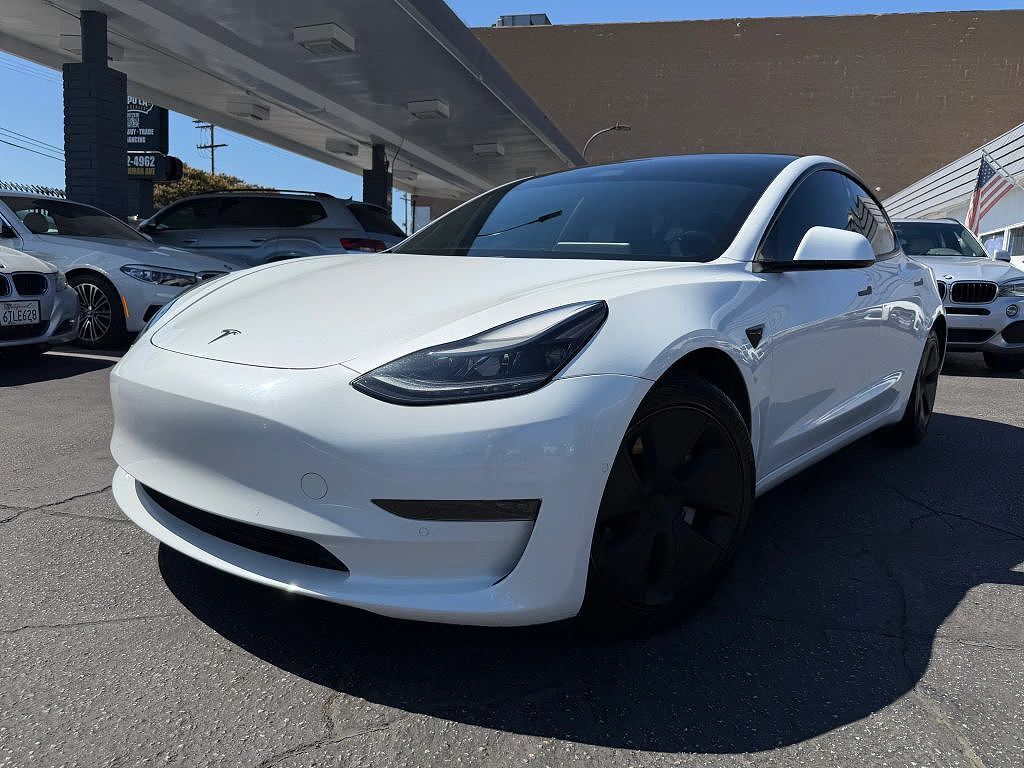 2021 TESLA Model 3