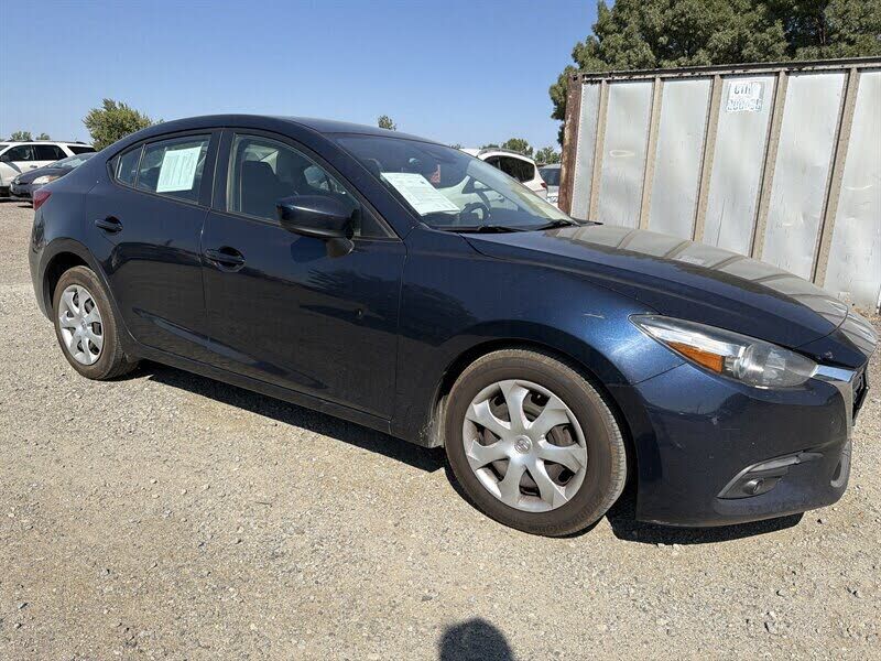 2018 MAZDA Mazda3