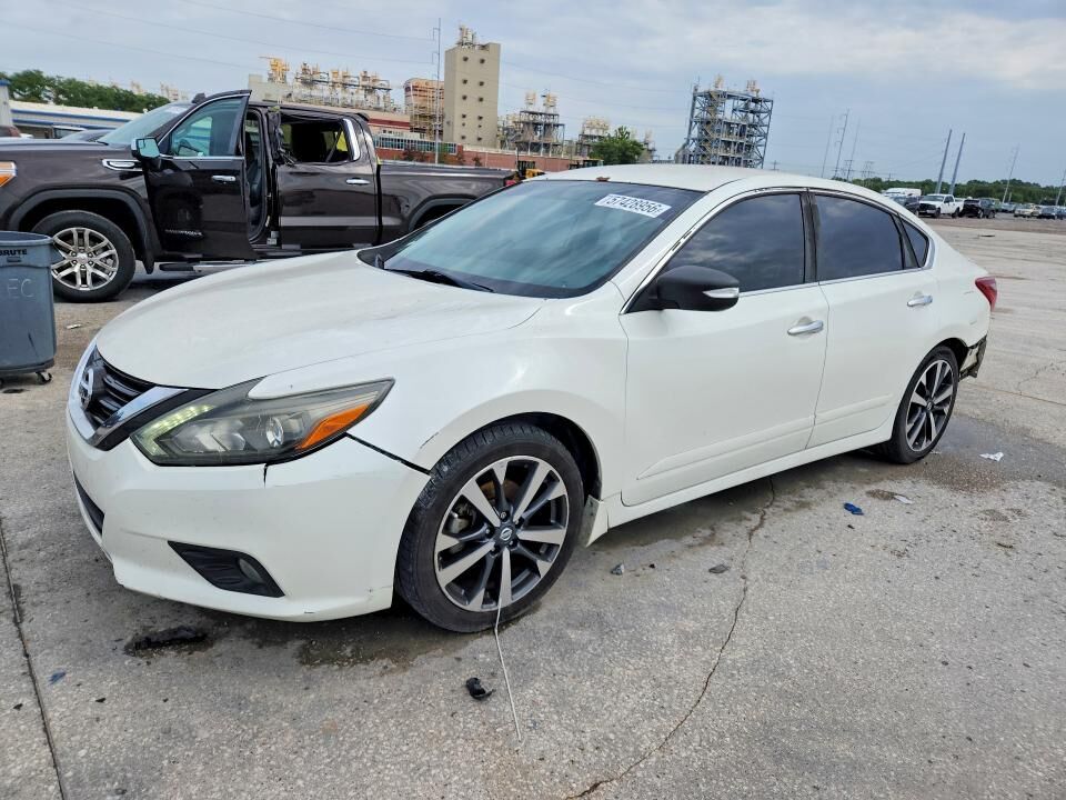 2017 NISSAN Altima