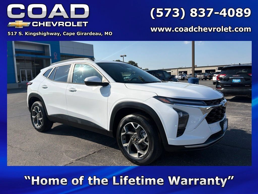 2026 CHEVROLET Trax