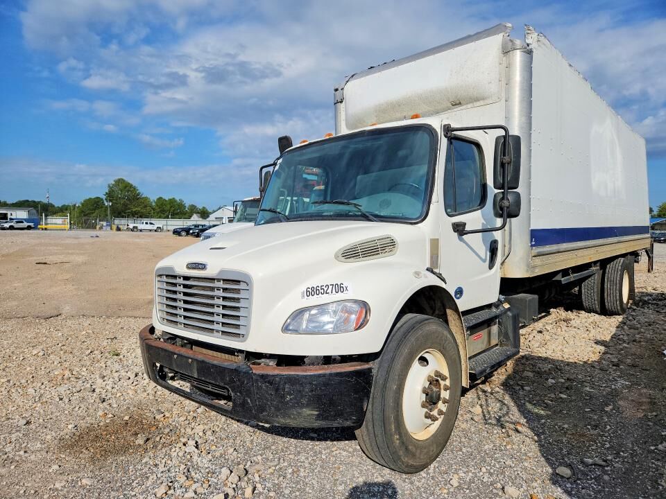 2020 FREIGHTLINER M2