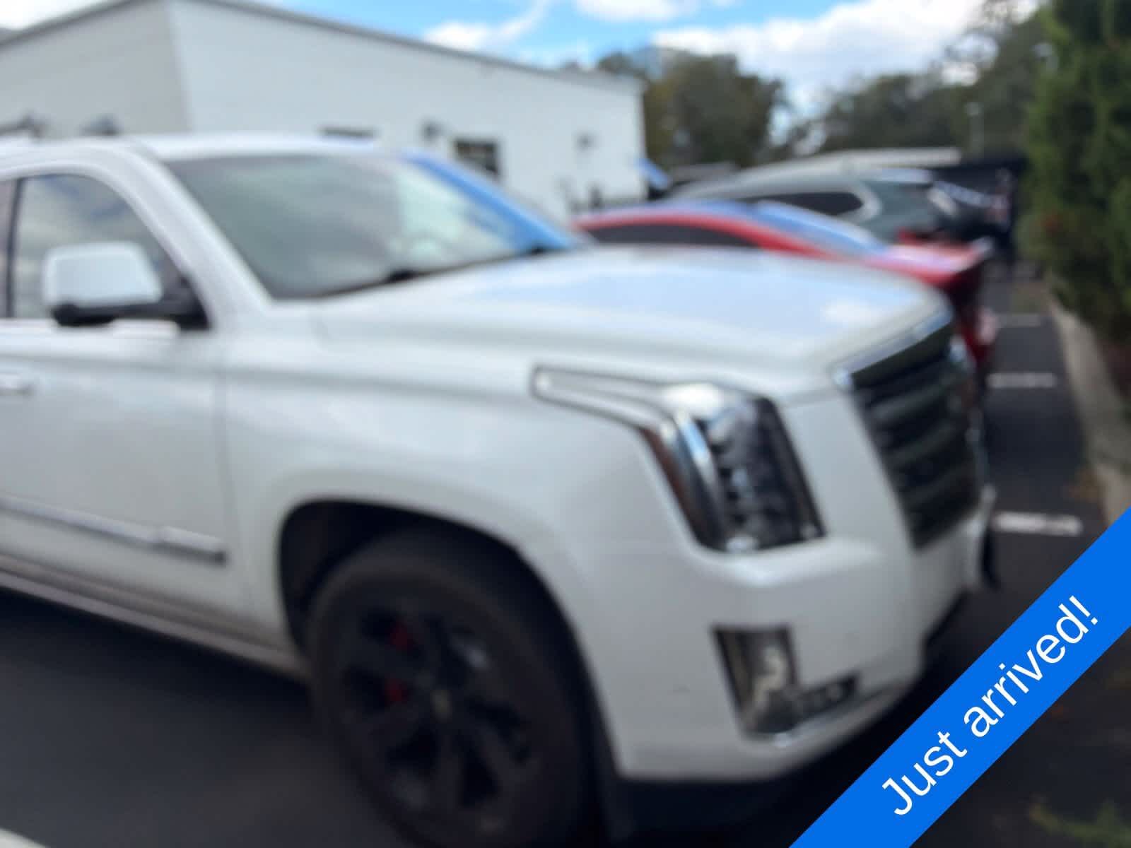 2019 CADILLAC Escalade ESV