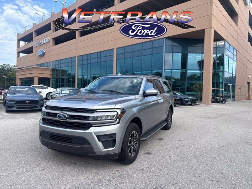 2023 FORD Expedition