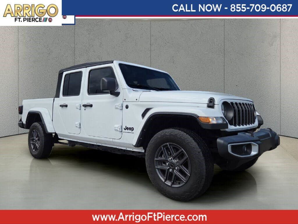 2024 JEEP Gladiator