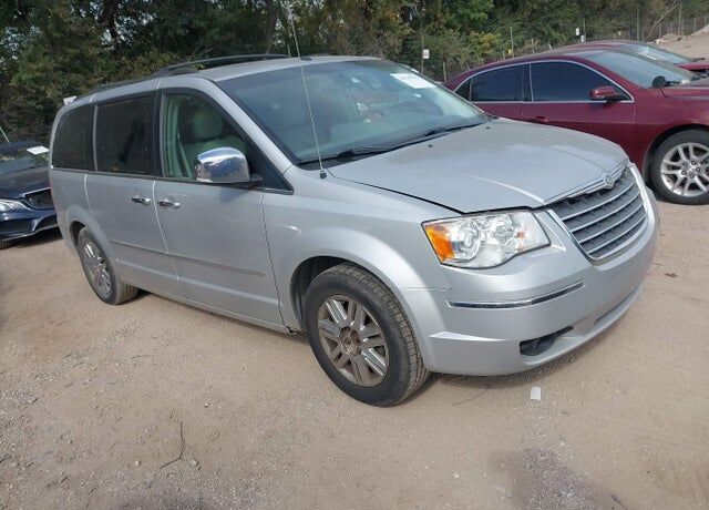 2008 CHRYSLER Town and Country