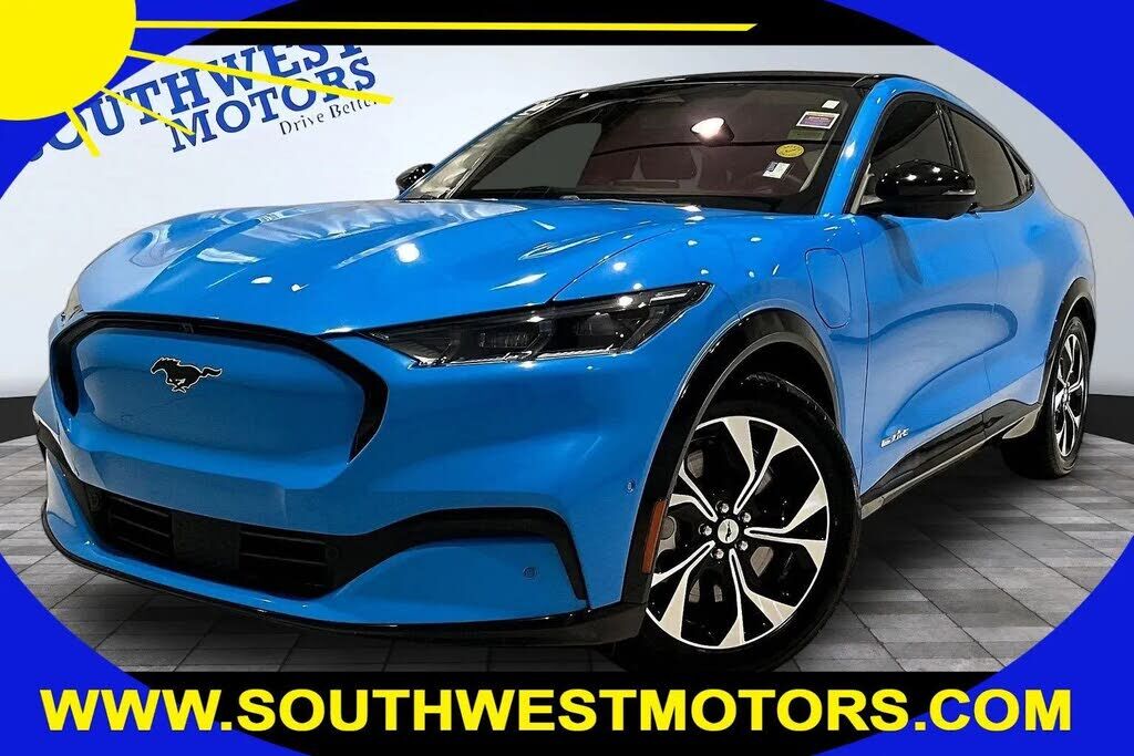 2022 FORD Mach-E