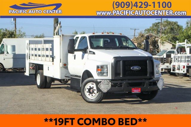 2017 FORD F-650