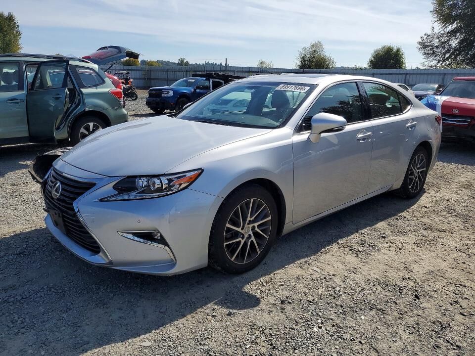 2016 LEXUS ES