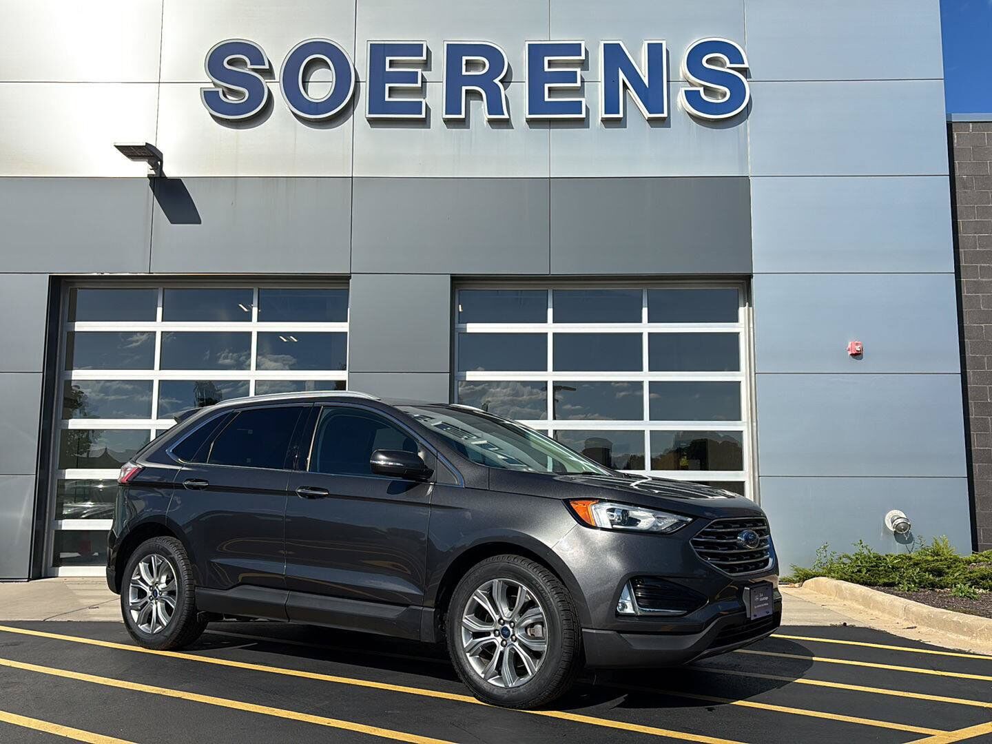 2019 FORD Edge